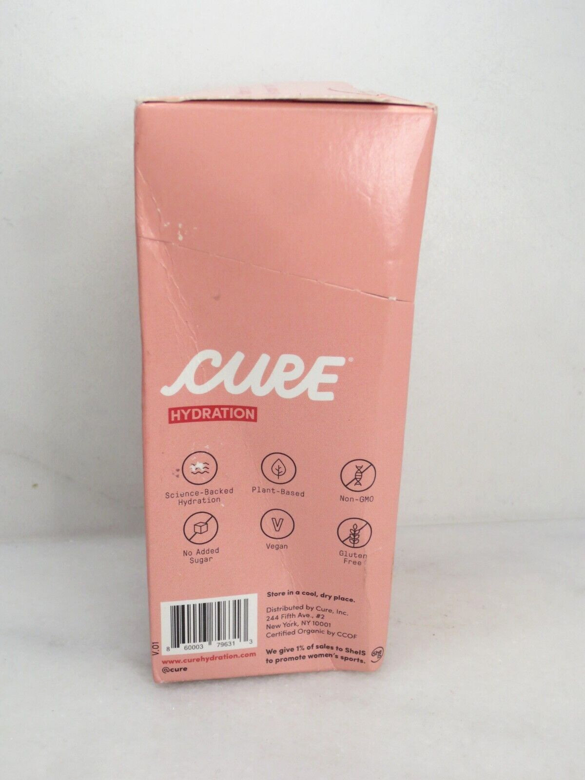 CURE HYDRATION RUBY RIOT GRAPEFRUIT DAILY ELECTROLYTE MIX 8 PACKETS BOXED 2PCS