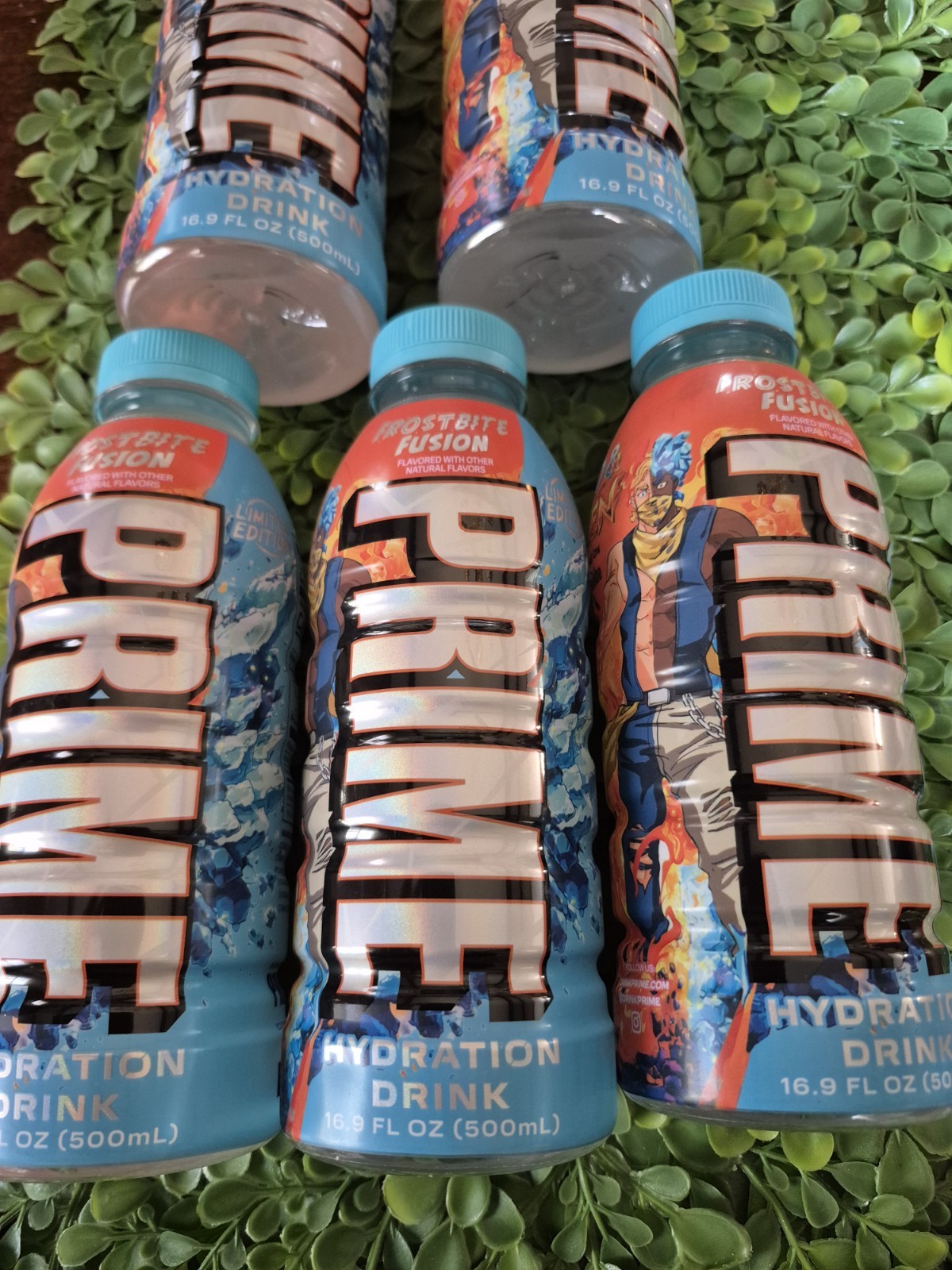 LIMITED EDITION FROSTBITE FUSION KYRO & LUKEN CHARACTER PRIME HYDRATION BOTTLE