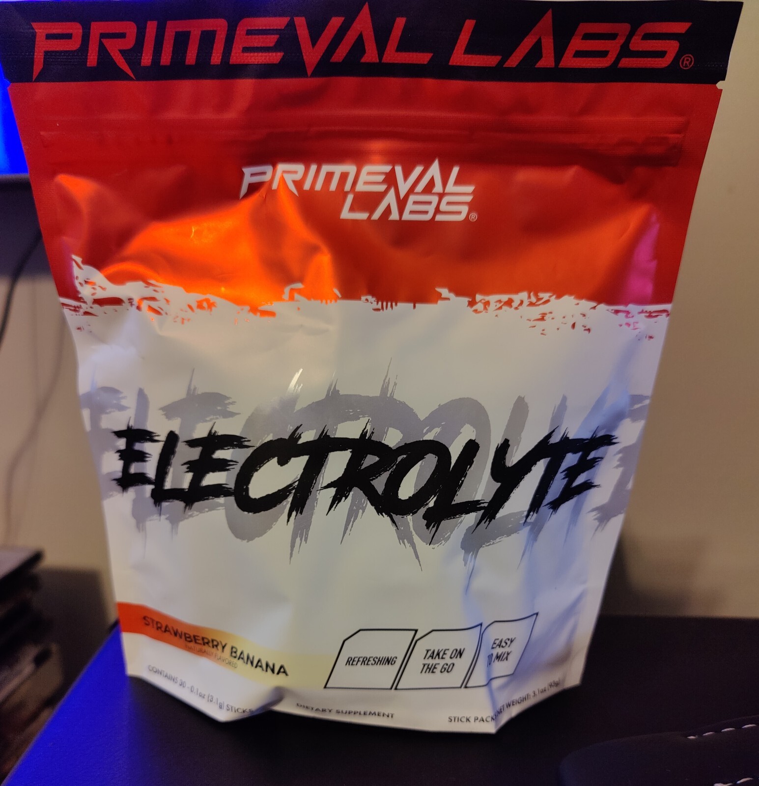 PRIMEVAL LABS Electrolyte 30 Serving Sticks. On the go! Strawberry Banana flavor