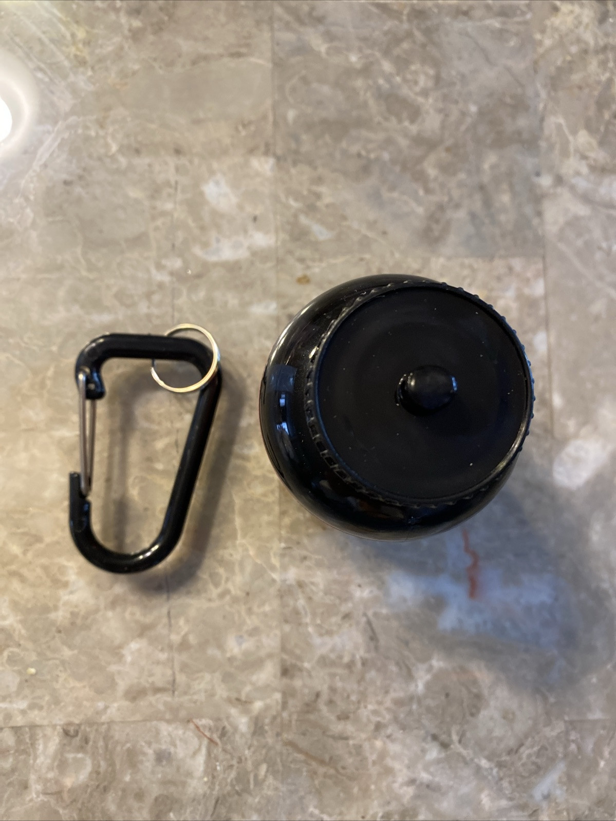 OPTIMUM NUTRITION GOLD STANDARD 100ML MINI PROTEIN POWDER BOTTLE GYM KEYCHAIN *