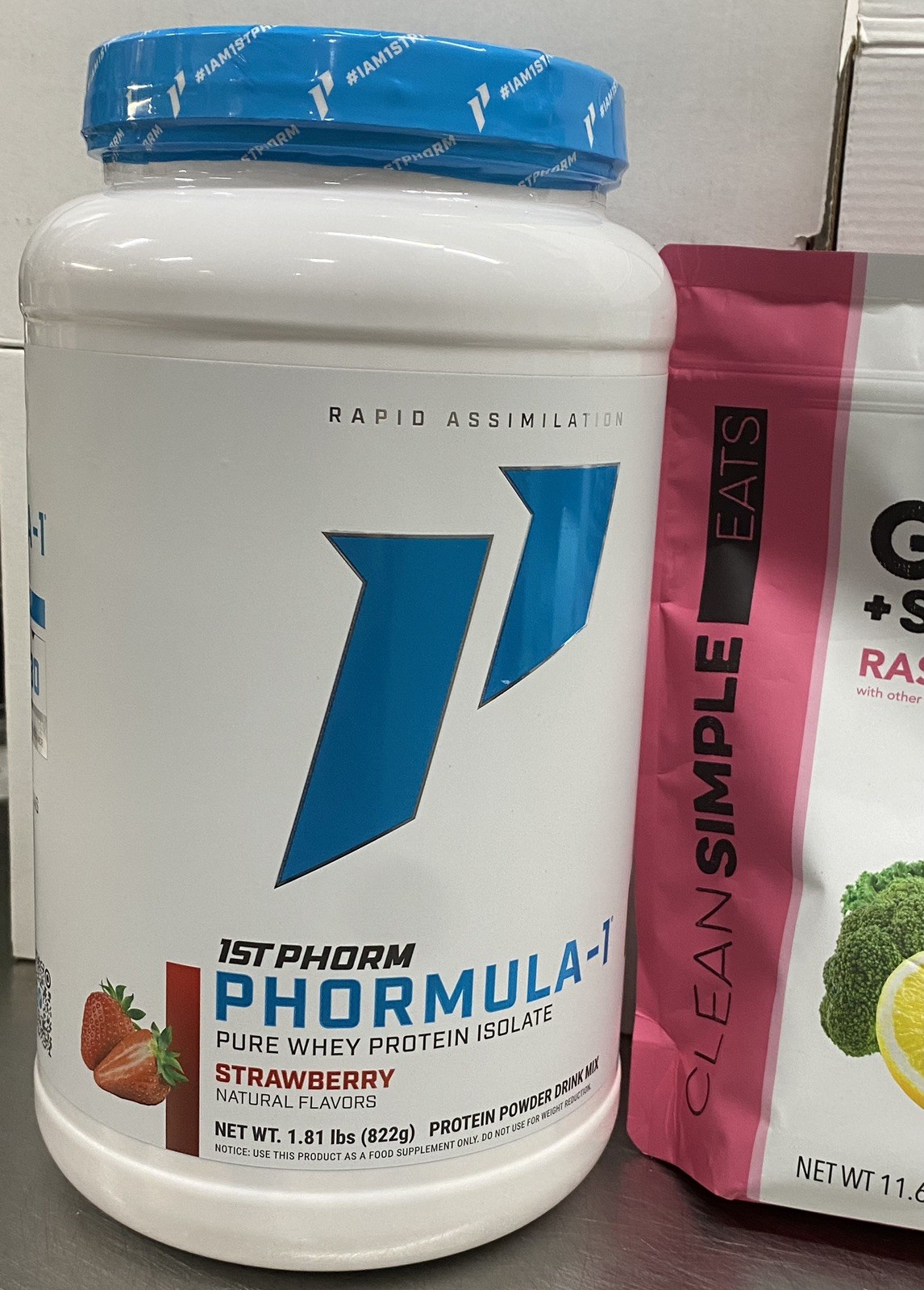 Clean Simple Eats Greens Rasp 🍋ade & 1st Phorm Strawberry Whey Protein Powder