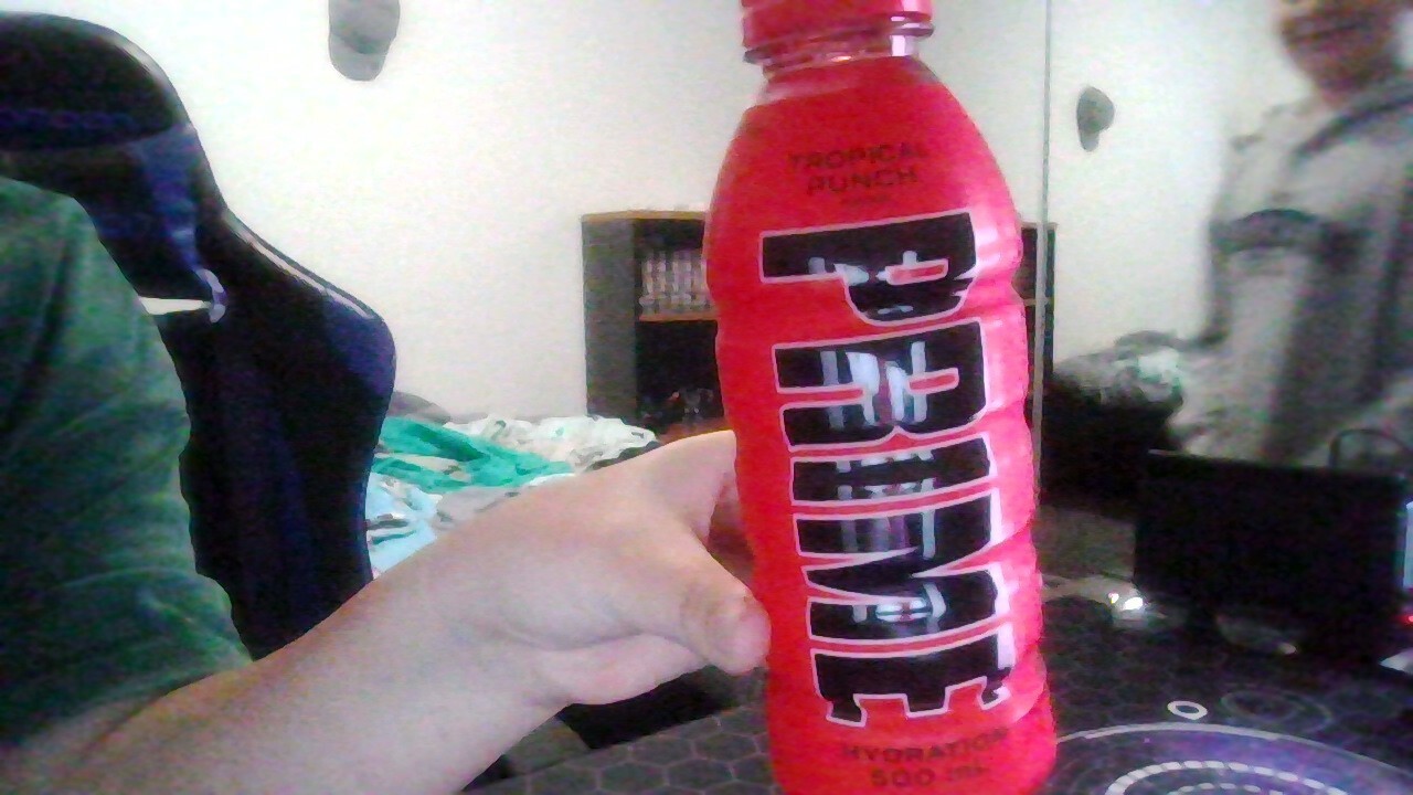 PRIME HYDRATION DRINK KSI & Logan Paul Tropical Punch 500ml 
