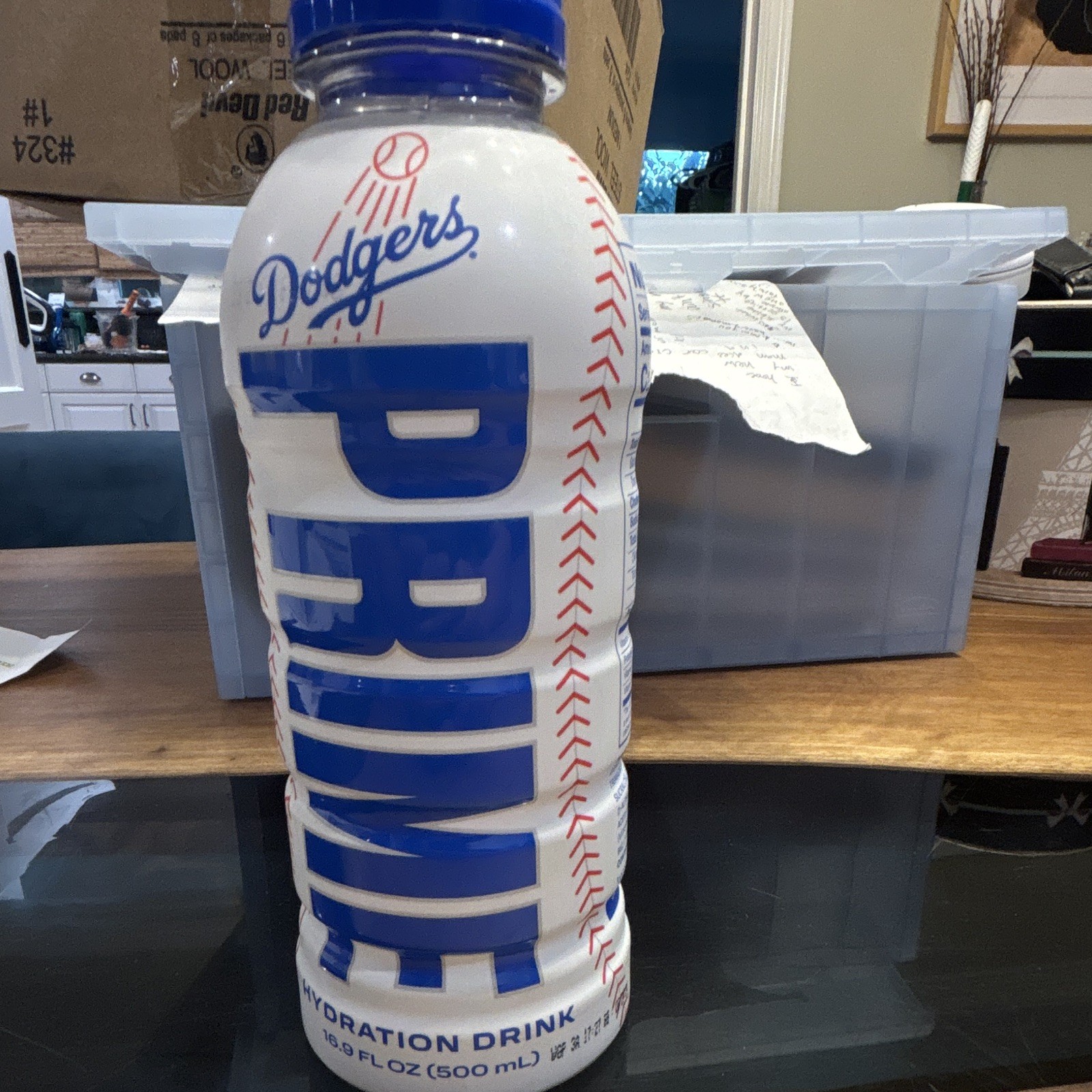 PRIME Hydration Drink LA Dodgers 16.9 fl oz (500 mL) w/ Coconut Water