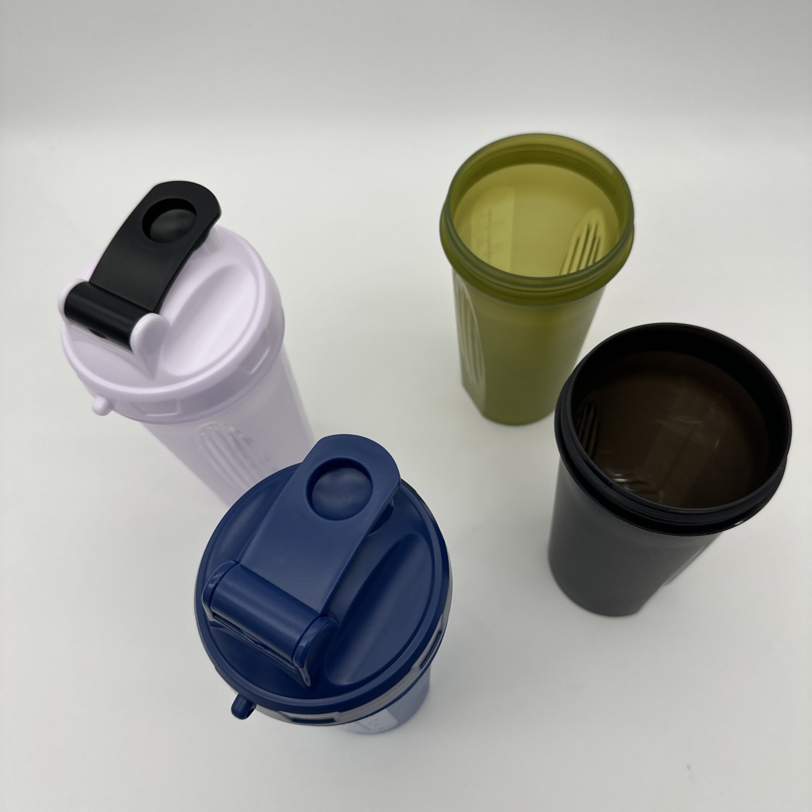 Mr. Pen- Shaker Bottles for Protein Mixes, 28 oz, 4 Pack, Protein Shake Two Lids