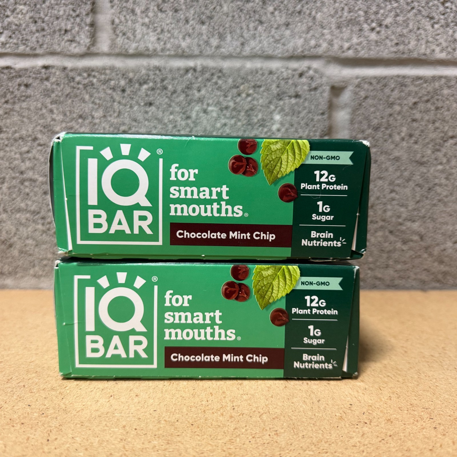 IQBAR – Chocolate Mint Chip – 24 Count (2 Pack) – Vegan Energy Bars