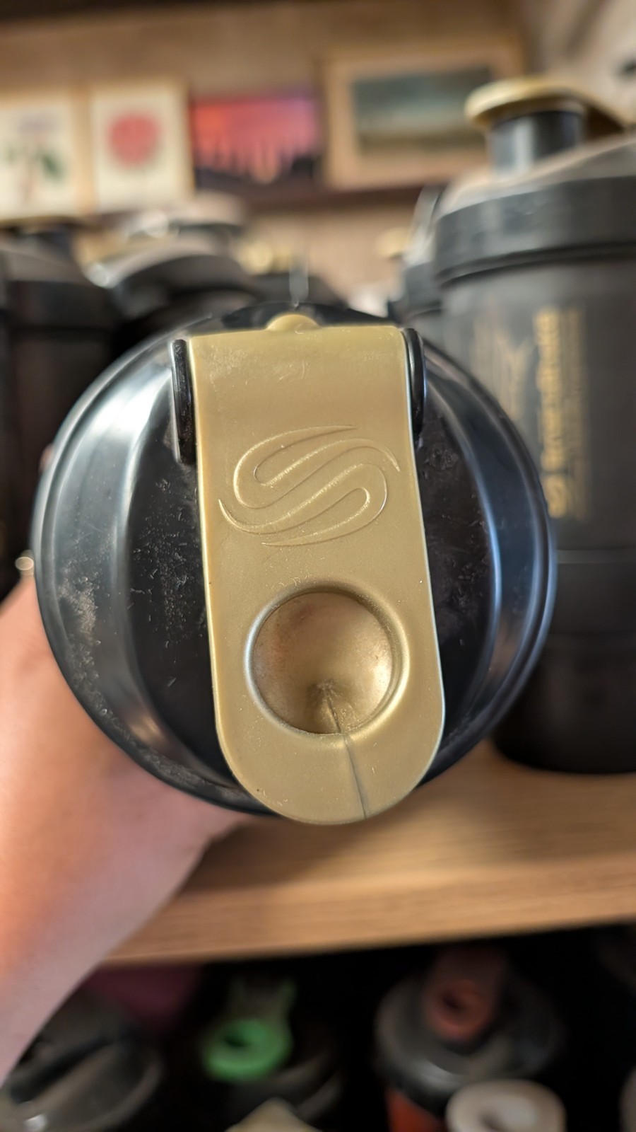 SmartShake Bottle Protein bottle Mixer Shaker Cup – 20oz – Gunsmoke Black