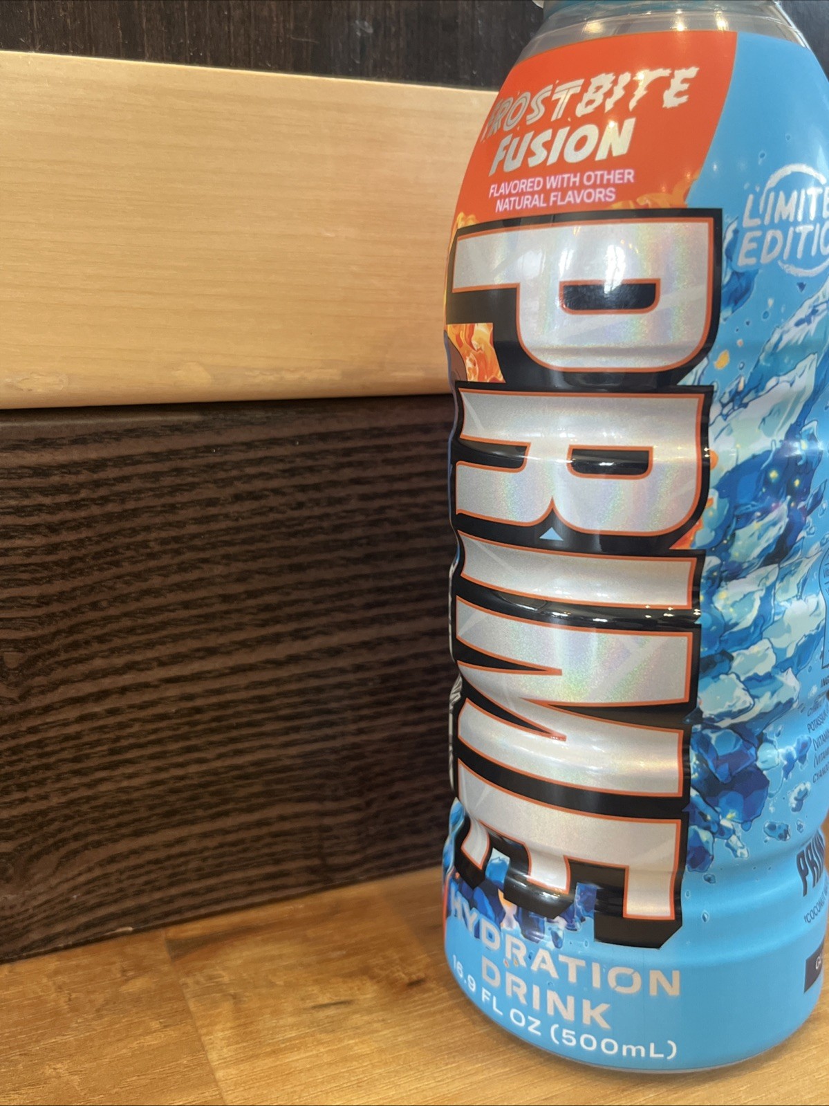 LIMITED EDITION FROSTBITE FUSION KYRO & LUKEN CHARACTER PRIME HYDRATION BOTTLE