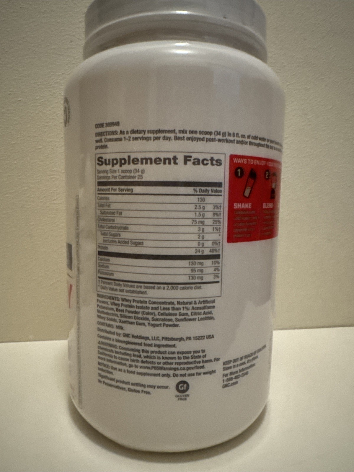 GNC Pro Performance 100% Whey Protein Powder Creamy Strawberry 25 Servings Read!