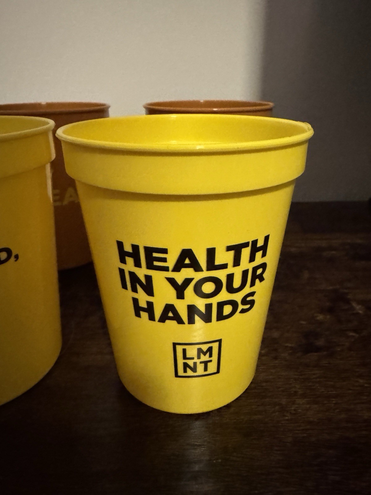 NIB – LMNT Lemonade + Iced Tea Kit: 2 Qt. TAKEYA Pitcher + (4) Branded Cups NEW