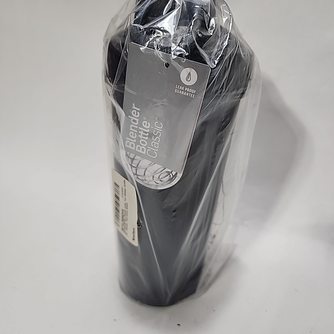 New Blender Bottle Classic Shaker, 28oz – Black Mixer Cup with Loop Top