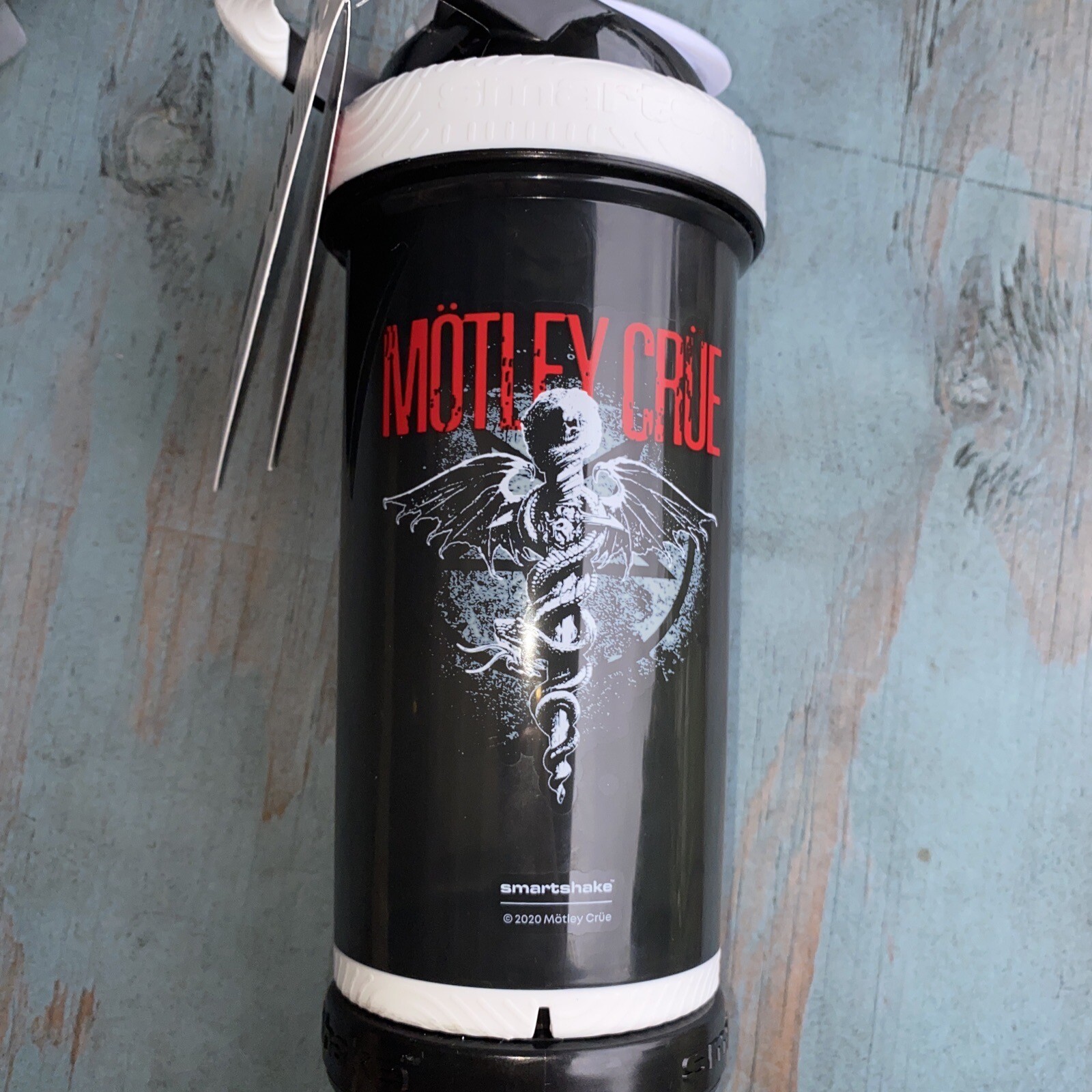 Smartshake Revive Motley Crue Shaker Bottle 750ml