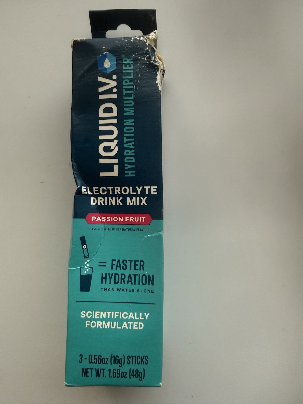 Liquid I.V. Hydration Multiplier Passion Fruit 3 Sticks 48g Vegan Exp 18Aug2027
