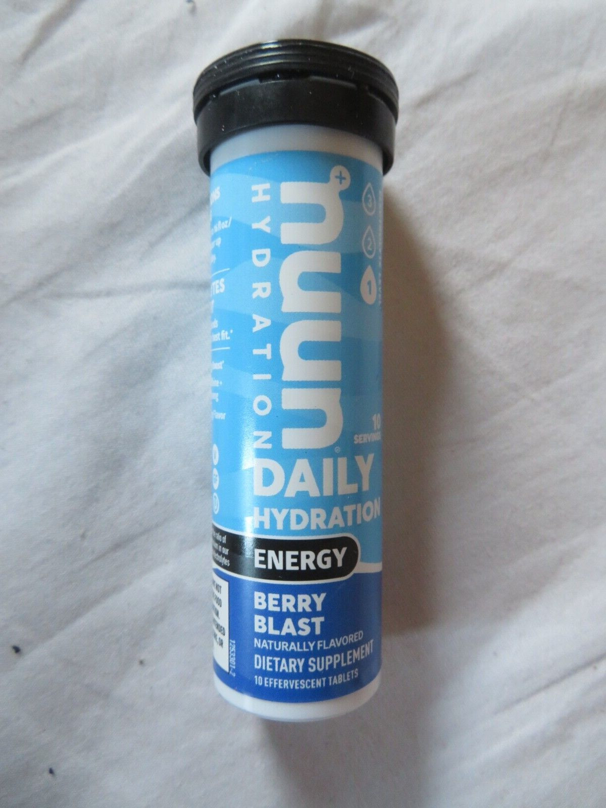 (1) Nuun Hydration Daily Hydration Energy 10 Effervescent Tablets Berry Blast