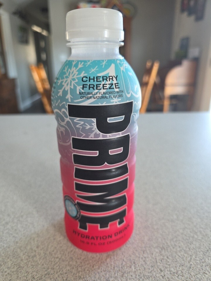 Prime Hydration Cherry Freeze Special Edition Graffiti Color Change Bottle