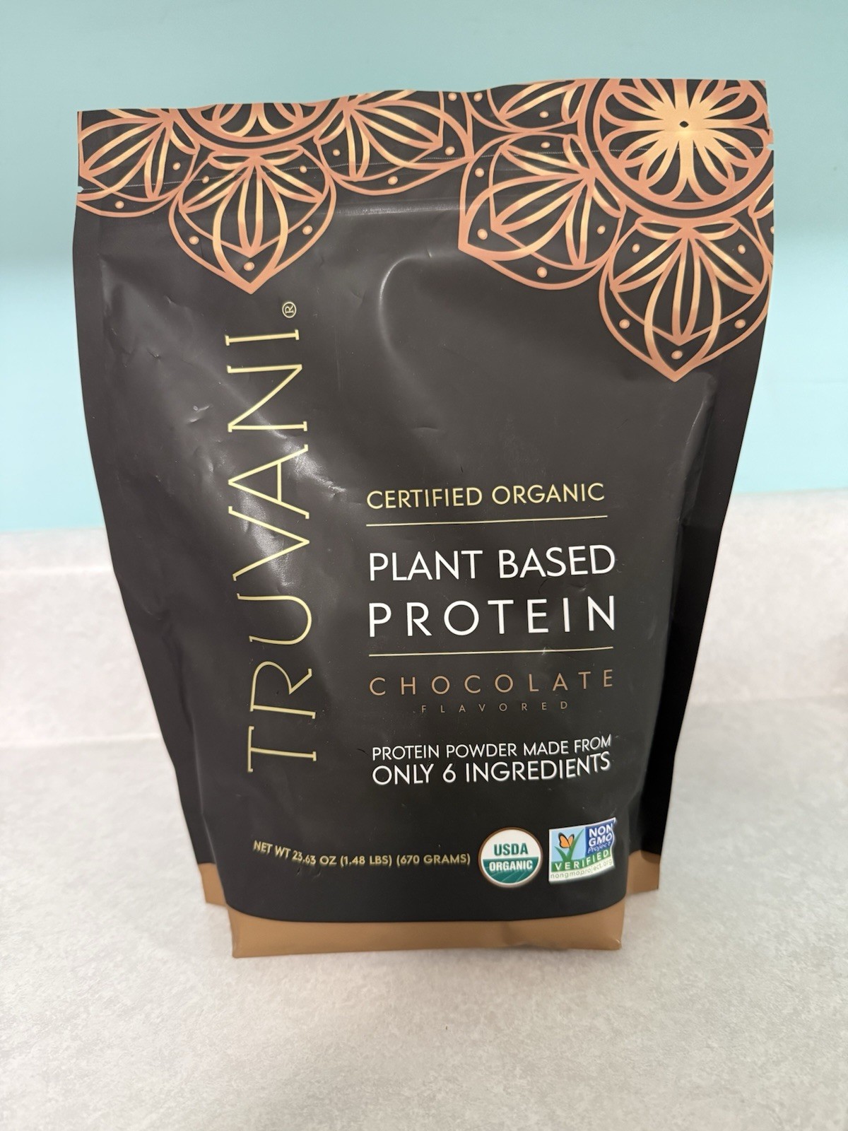 Truvani Organic Chocolate Plant Protein Powder 23.63 oz (20 Serv)