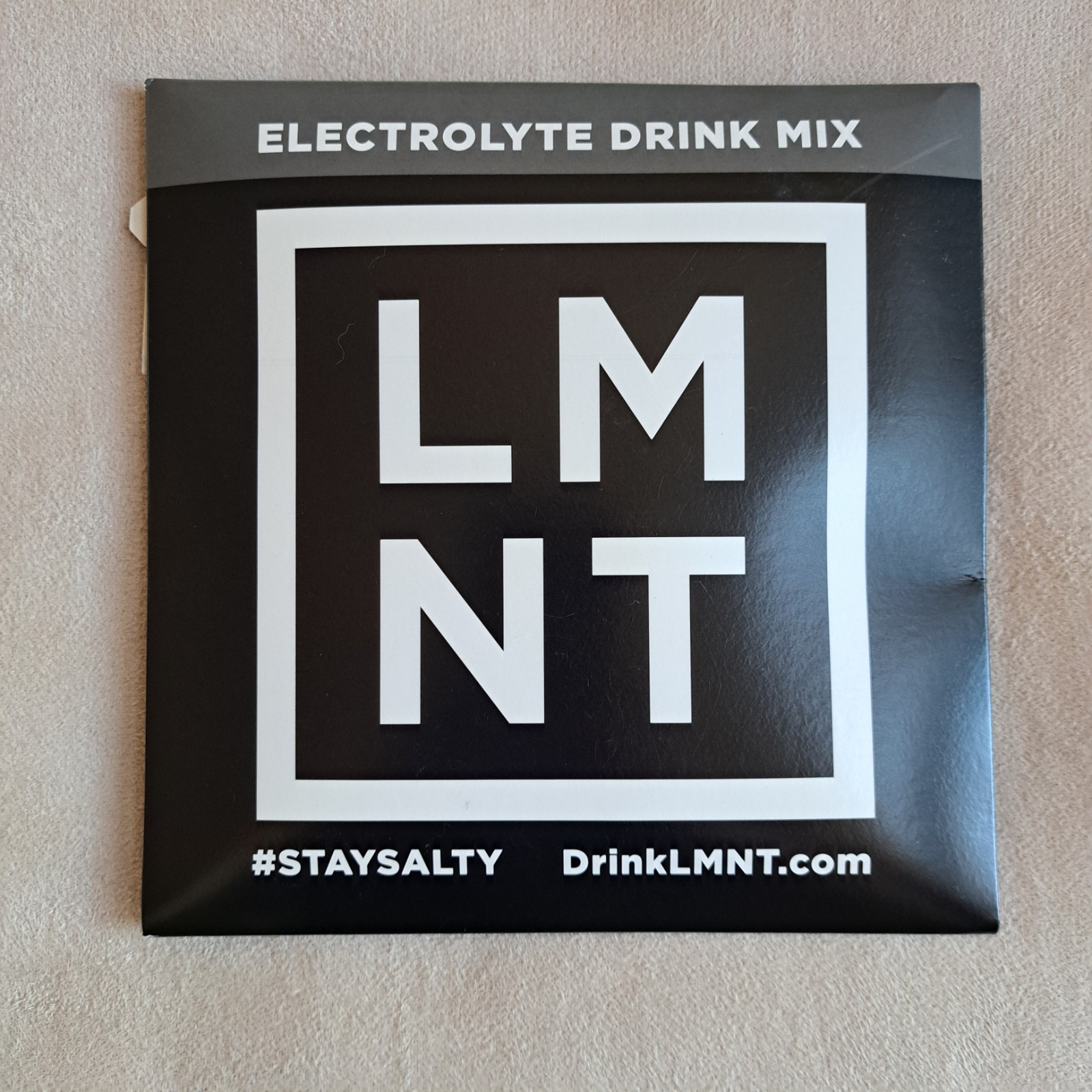 LMNT Electrolyte Drink Mix Sampler Set – 8 Flavor Packets EXP: 04/26