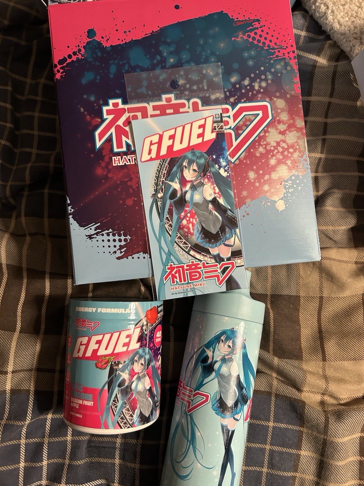 GFUEL Hatsune Miku Epic Encore Collector Box w/ Metal Steel Shaker + GFUEL Tub