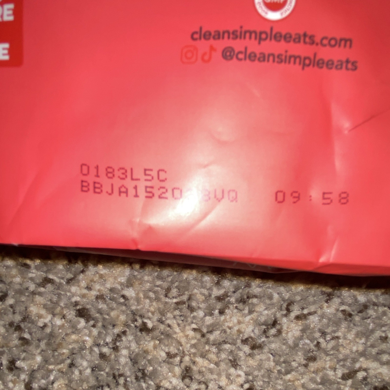 Clean Simple Eats Clear Protein Powder Grass Fed Strawberry Piña Colada 20 Serv