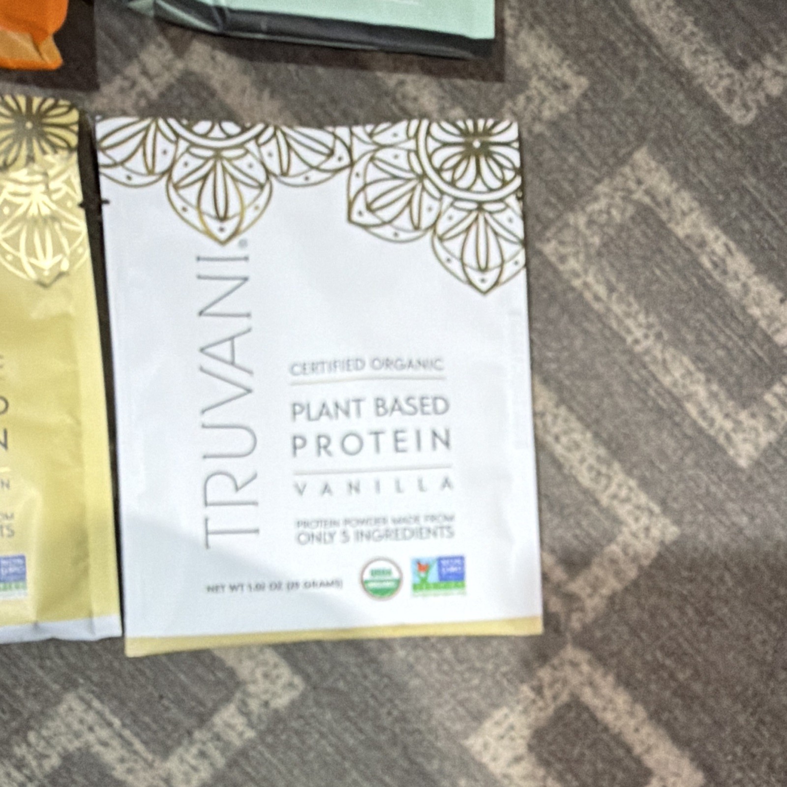 Truvani Organic Non-GMO Plant-Based Protein Powder Variety Sample Pack