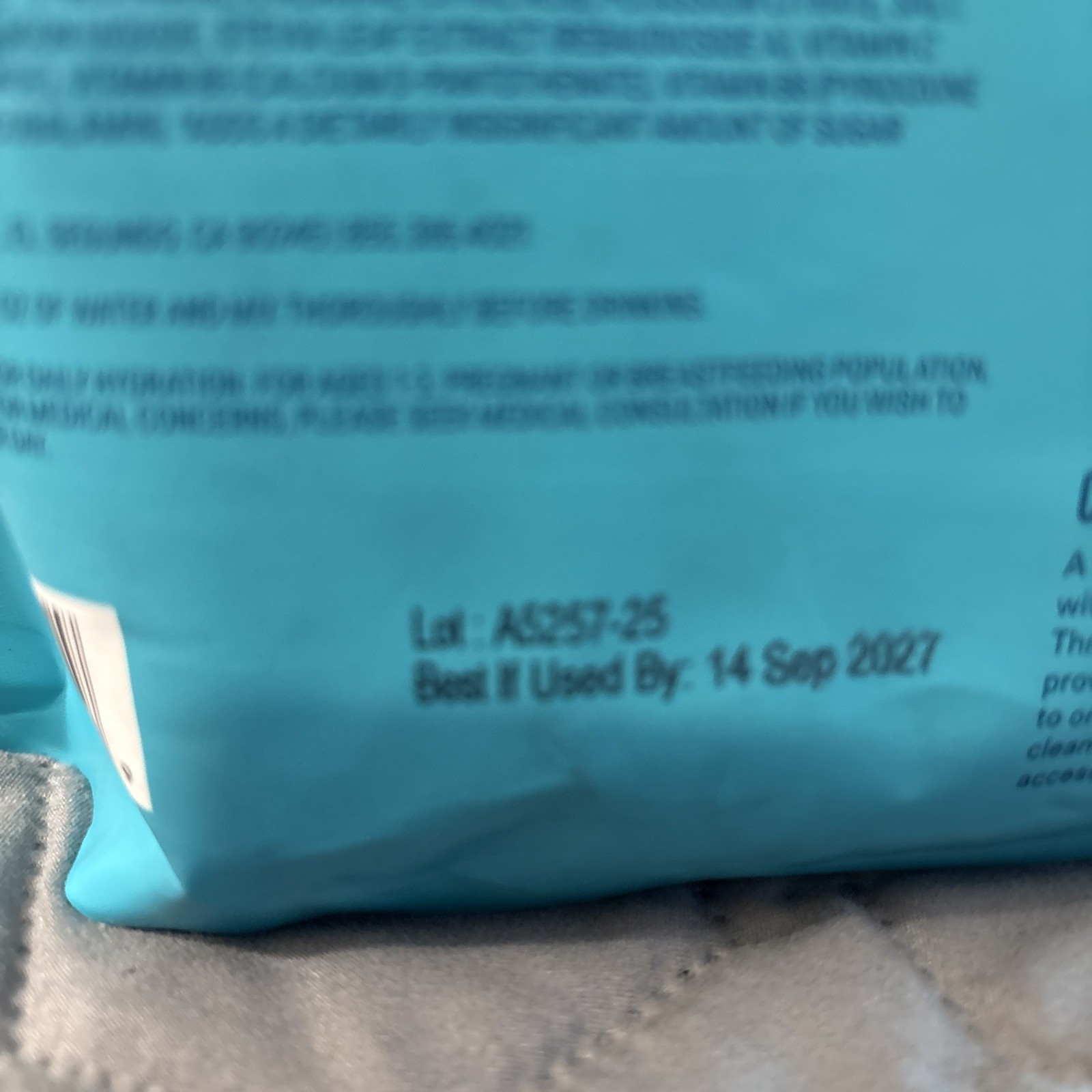 Liquid IV Hydration Multiplier Sugar-Free Lemon Lime White Peach 30 Sticks
