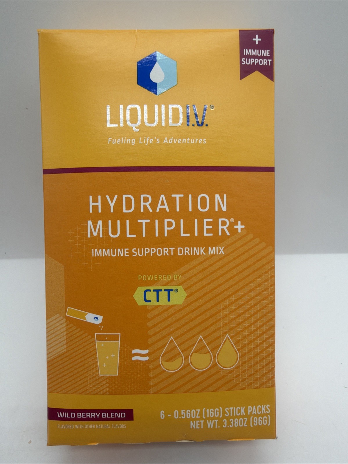 Liquid I.V. Hydration Multiplier Immune Drink Mix Wild Berry 6pk COMBINESHIP
