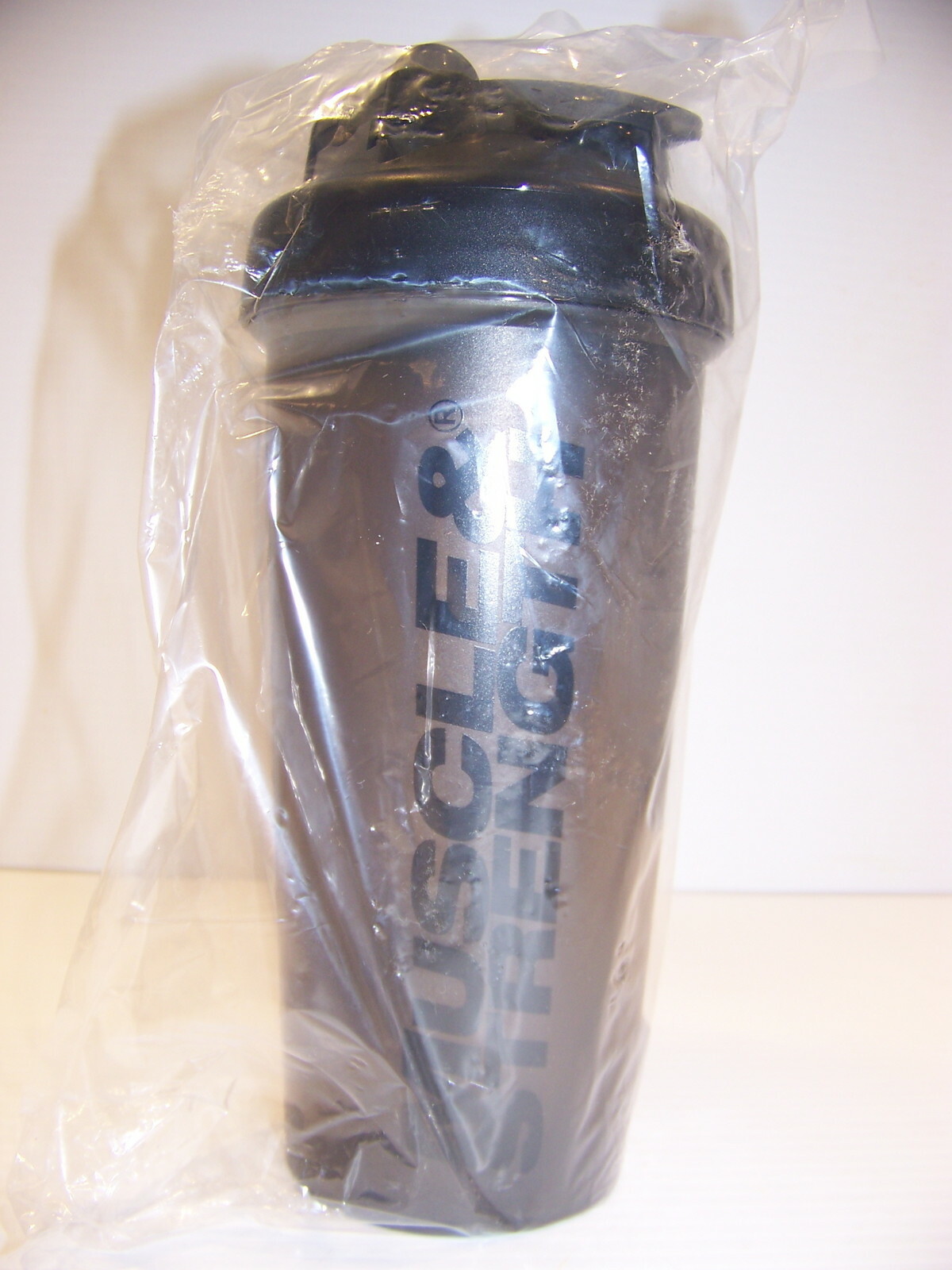 Muscle & Strength Tactical Shaker Bottle BRAND NEW 22 OZ. BLACK ON BLACK