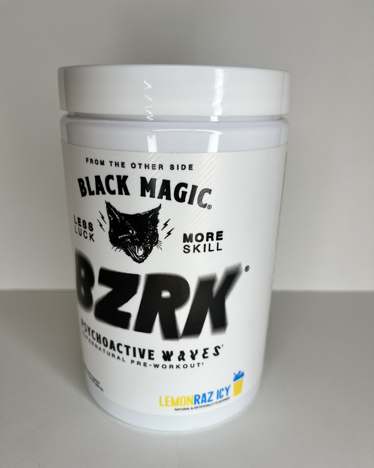 Black Magic BZRK Psychoactive Waves – LemonRaz Icy – 17.63 oz – See Exp 03/24