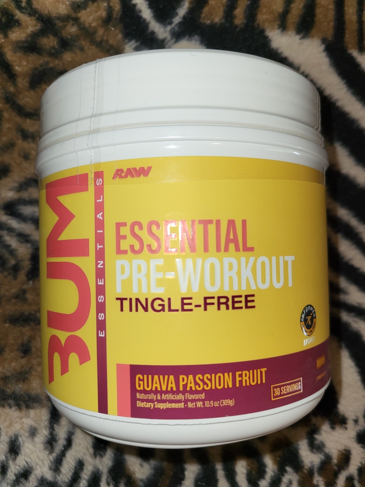 BUM Essential Pre-Workout Powder – Guava Passion Fruit – 30 servings 11/2027