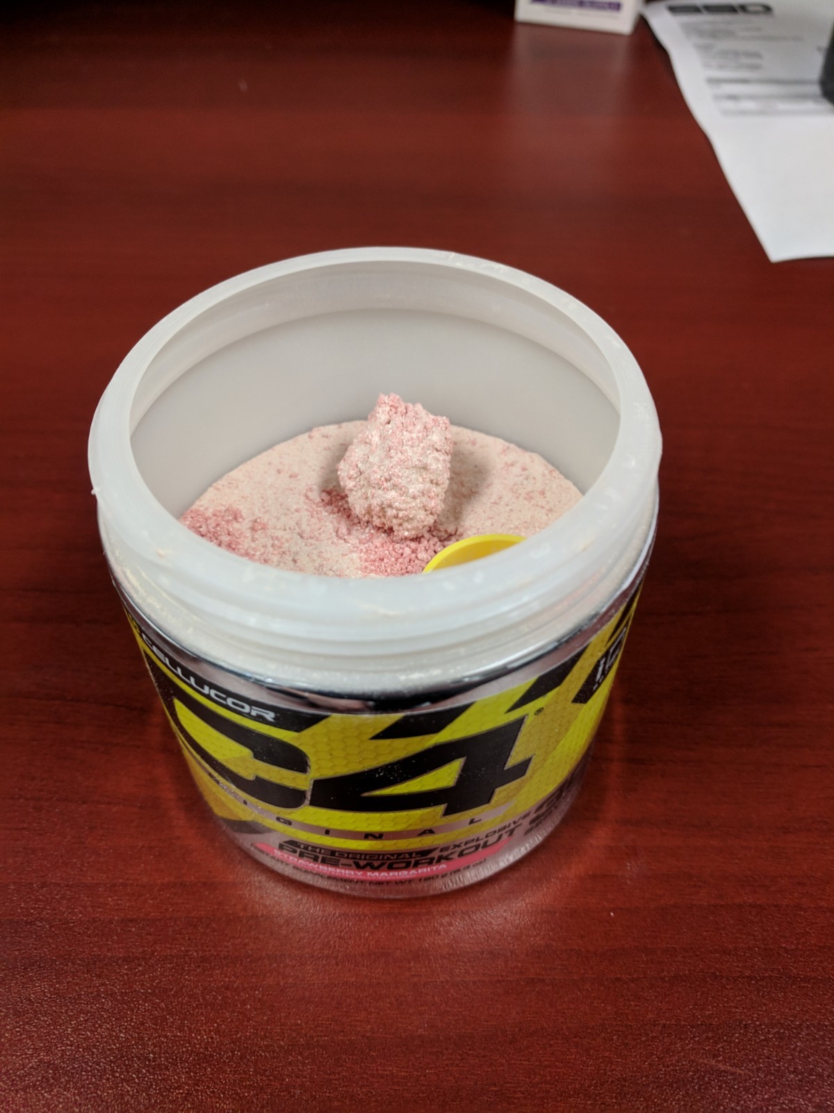 Cellucor C4 Ripped 30 or C4 Extreme 30 Pre WORKOUT minor clump & FREE PROBIOTIC!