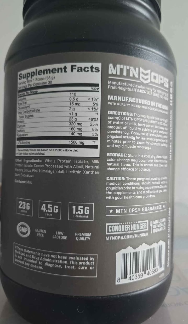 MTN OPS Magnum Cookies N Cream Protein Powder 30 Servings 2.1lbs Exp 11/26