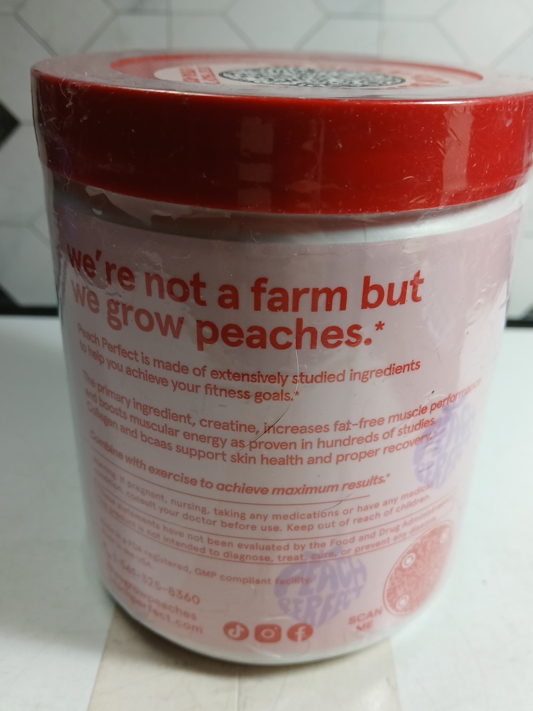 Peach Perfect Creatine Monohydrate Powder Glute Builder Strawberry Açaí Exp 6/27