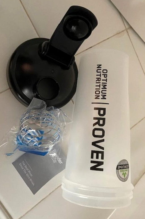 Optimum Nutrition Shaker Cup 24 oz. Met-RX Shaker, TwinLab Shaker Cup & more