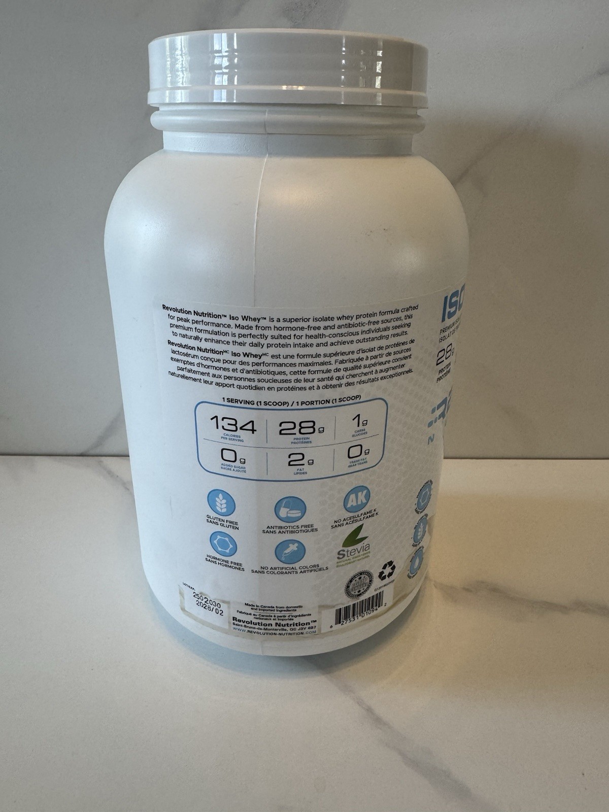 REVOLUTION NUTRITION ISO WHEY 27 Servings 2 LB. Vanilla Cake 28g Protein 02/2028