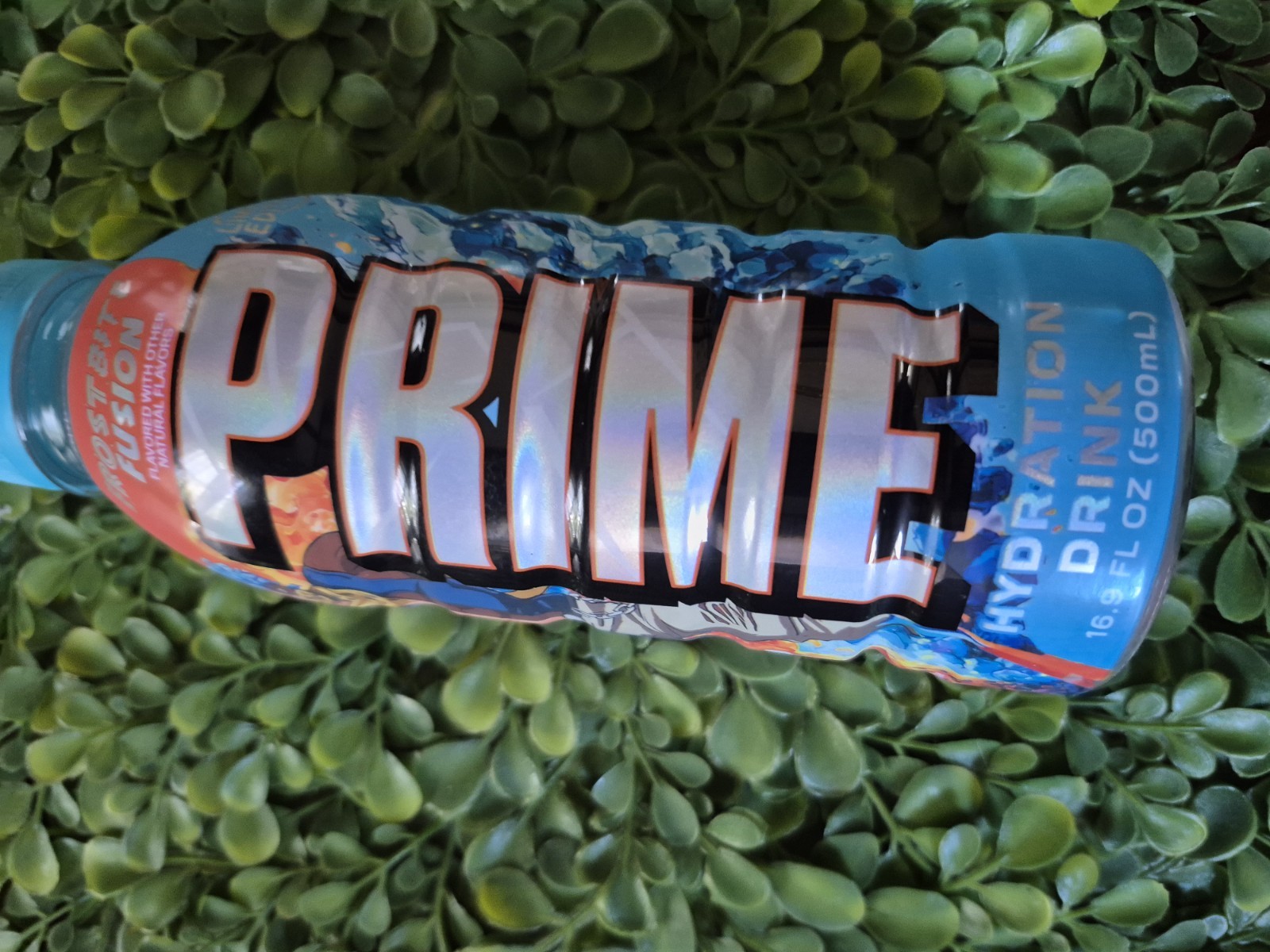 LIMITED EDITION FROSTBITE FUSION KYRO & LUKEN CHARACTER PRIME HYDRATION BOTTLE