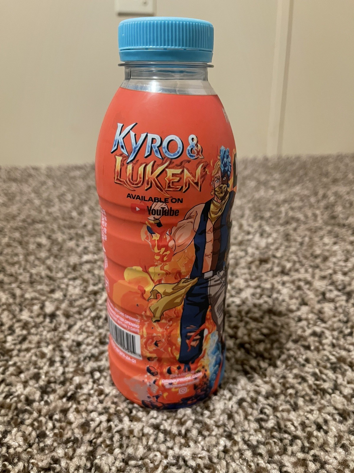 LIMITED EDITION FROSTBITE FUSION KYRO & LUKEN CHARACTER PRIME HYDRATION BOTTLE