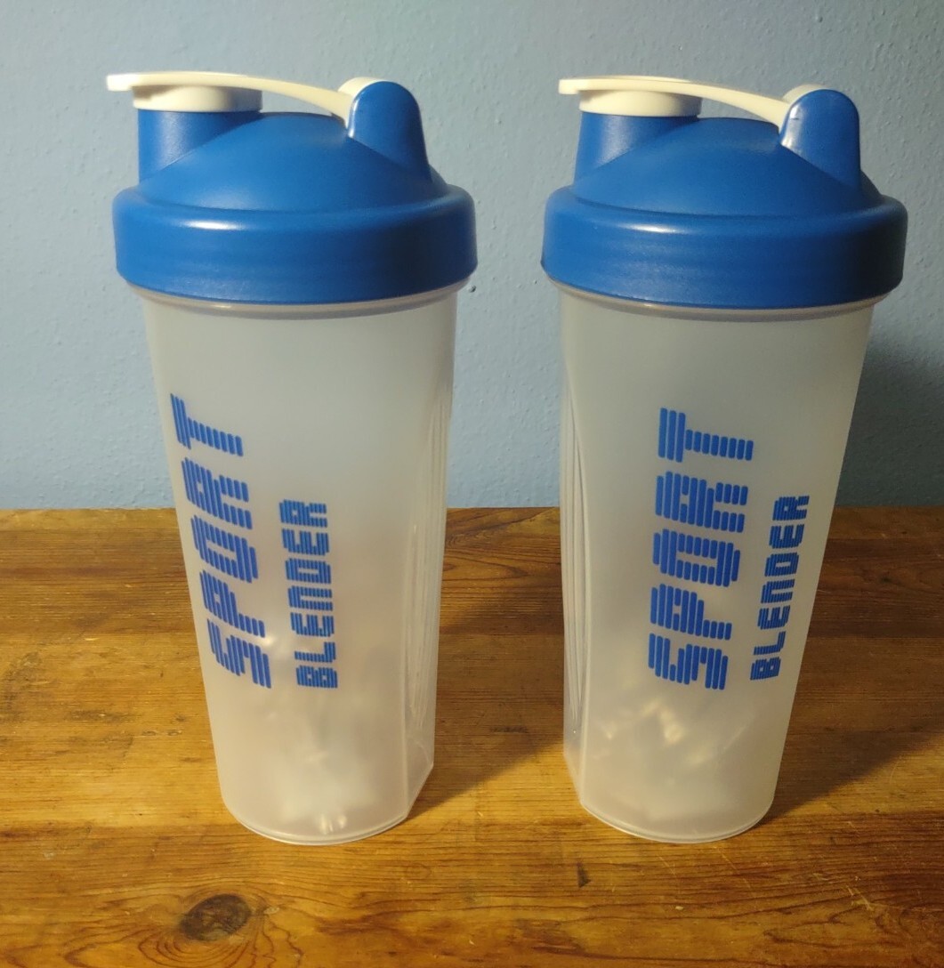 20oz Blender Sport Bottle Protein Shaker W/ Whisk Ball (2 pack) Blue Never Used
