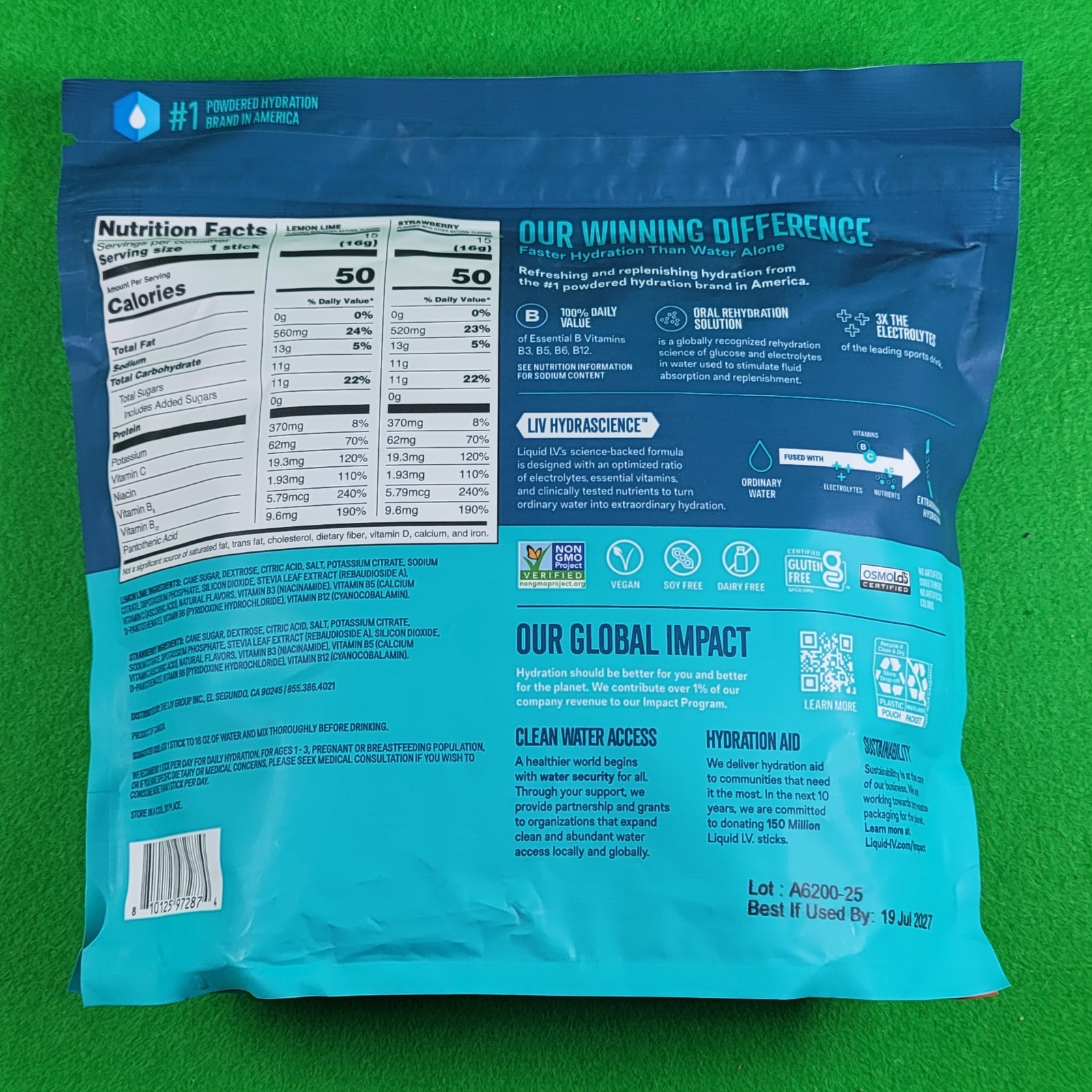 Liquid I.V. Hydration Multiplier 30 Sticks Strawberry Lemon Lime NEW