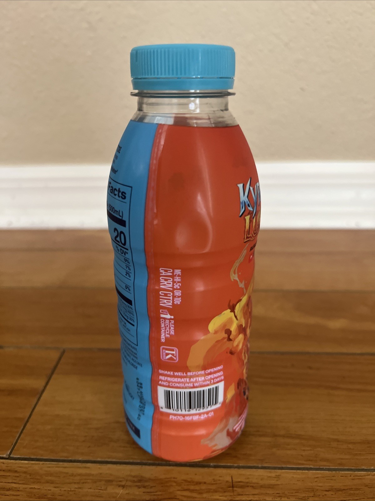 LIMITED EDITION FROSTBITE FUSION KYRO & LUKEN CHARACTER PRIME HYDRATION BOTTLE