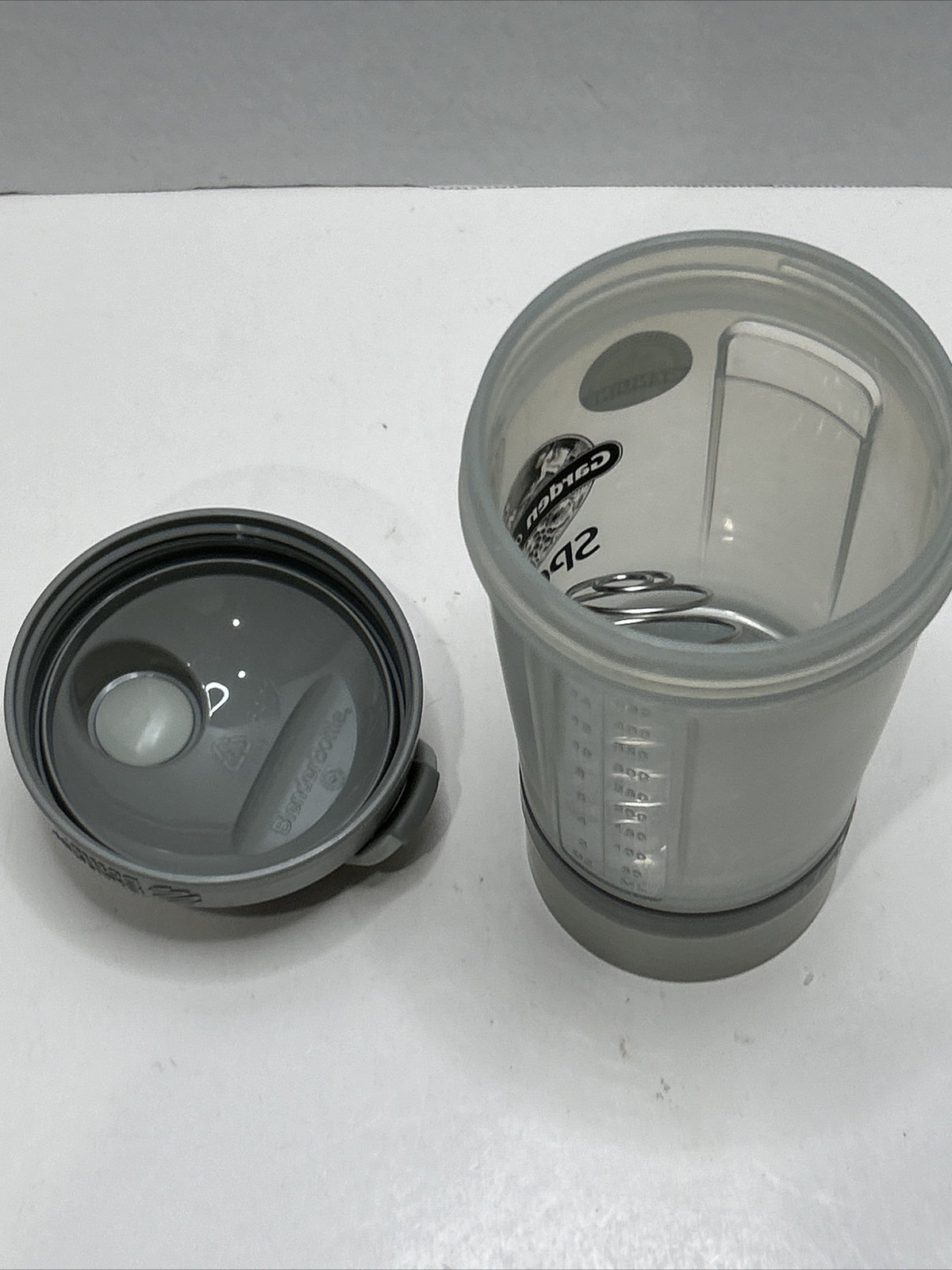 16 oz Blender Bottle Sport w/ Twist n Lock Pro Stack Storage System