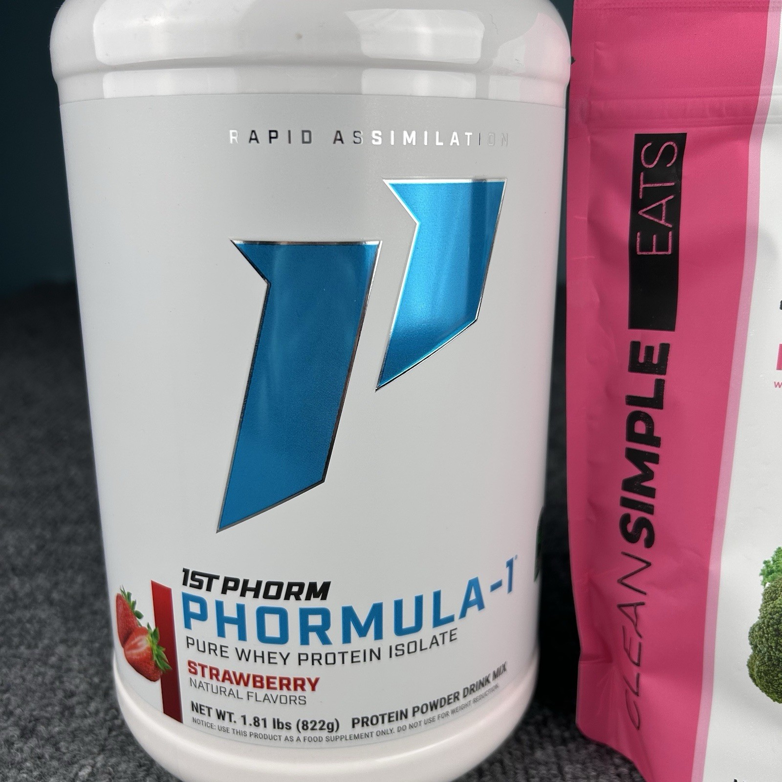 Clean Simple Eats Greens Rasp 🍋ade & 1st Phorm Strawberry Whey Protein Powder