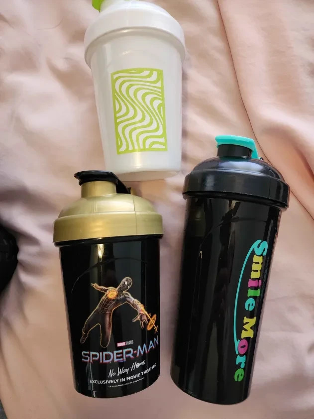3 Gfuel Cups (Smile More + Pewdiepie White + Spiderman No Way Home)