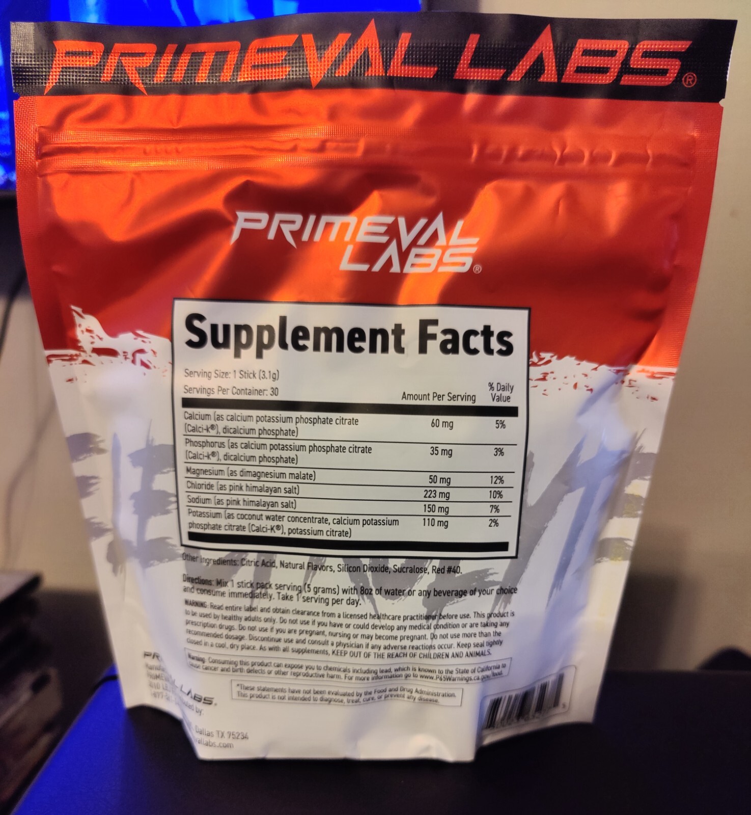 PRIMEVAL LABS Electrolyte 30 Serving Sticks. On the go! Strawberry Banana flavor