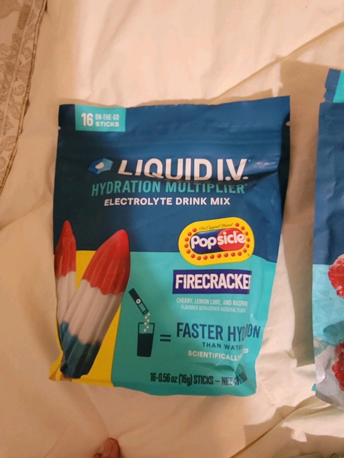 Liquid IV Hydration Multipl Electrolyte Mix ! 66 Packets. Add 16 Oz Water Each
