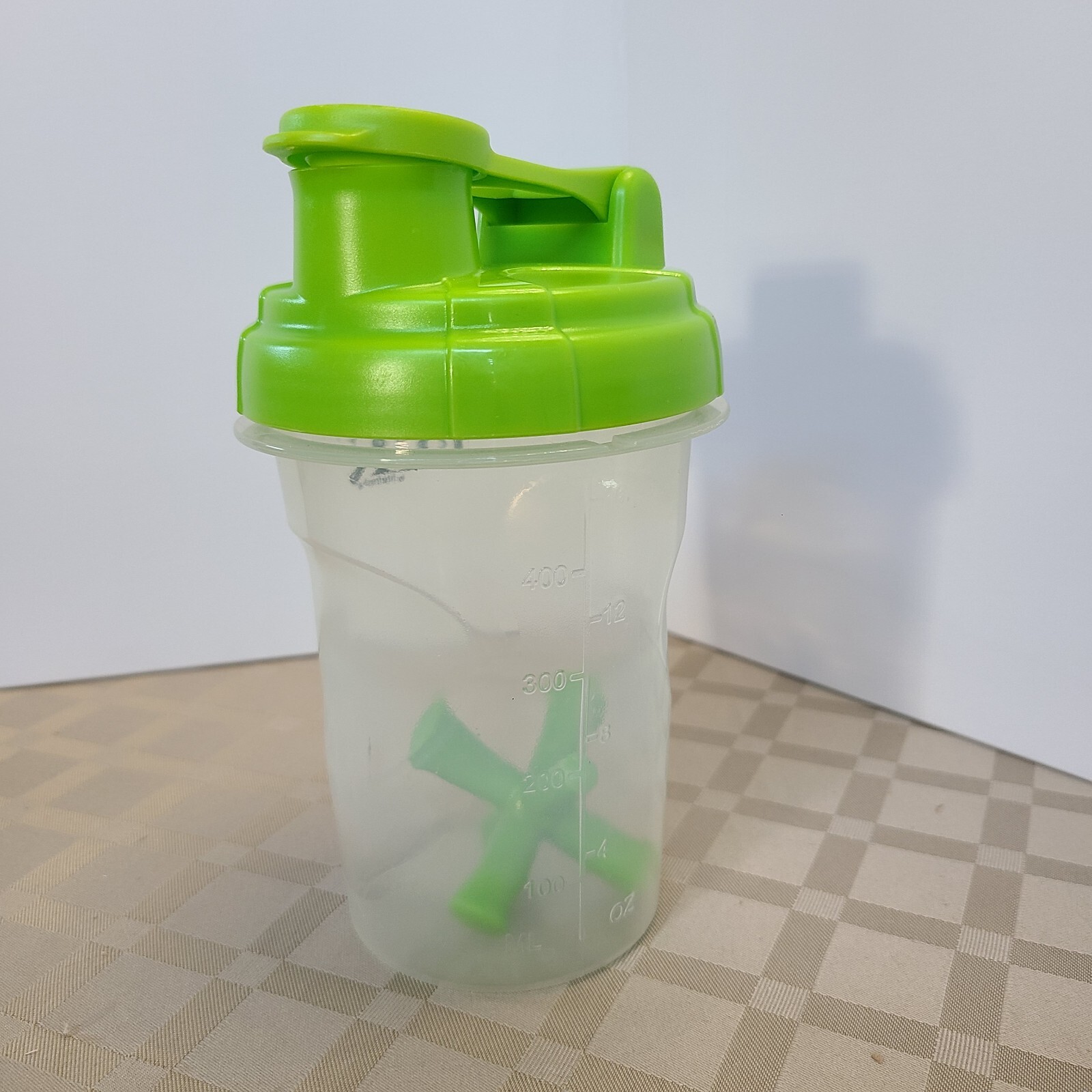 Jaxx 16oz Shaker Cup Green Protein Shake Powder Bottle Mixer W/Flip Lid Cap 2012