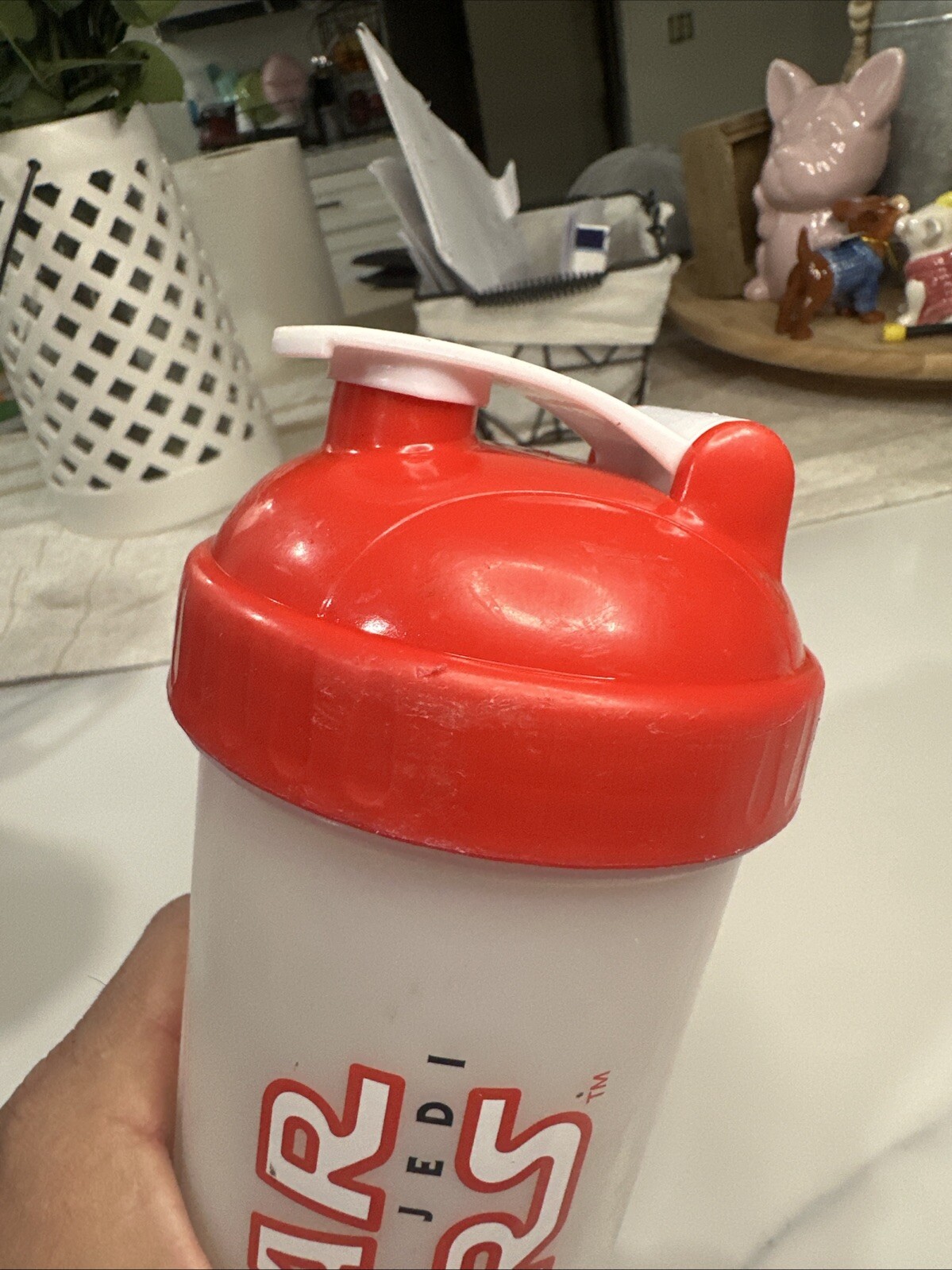 Perfect Shaker White Logo Star Wars Collection – The Last Jedi Shaker Cup Bottle
