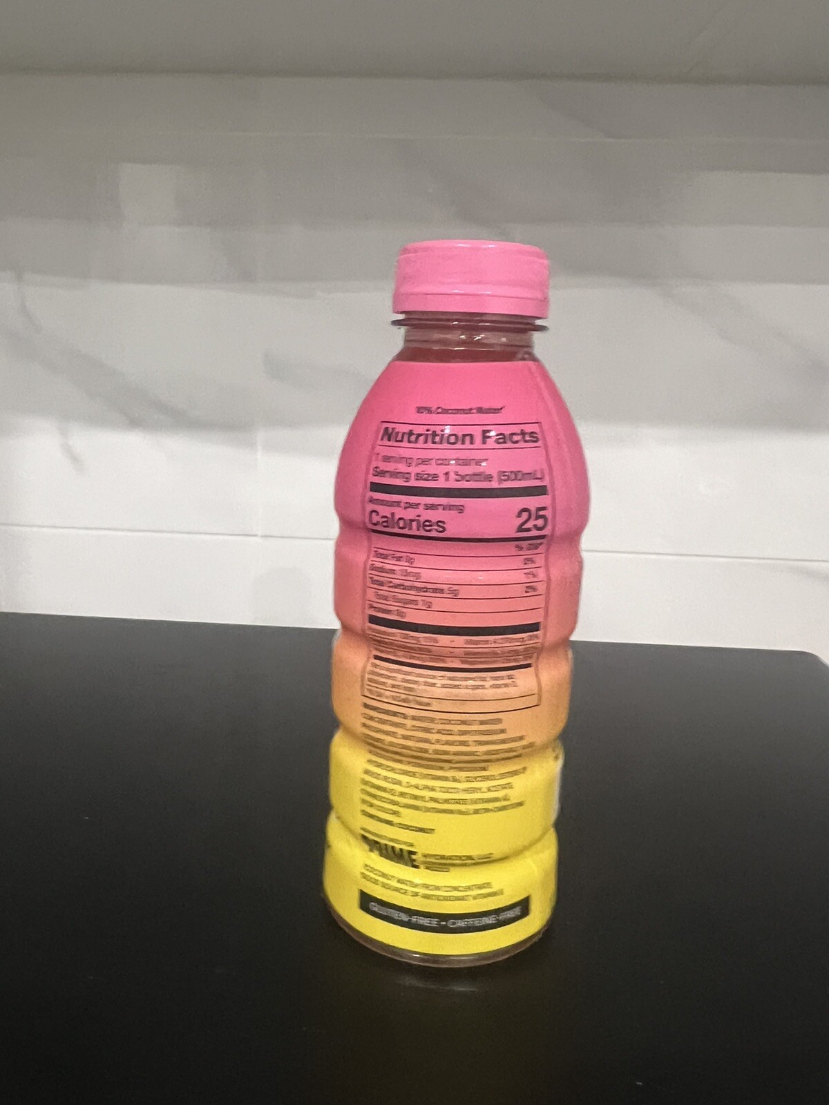 1 X 500ML BOTTLE PRIME HYDRATION STRAWBERRY BANANA DRINK READY TO SHIP✅✅✅