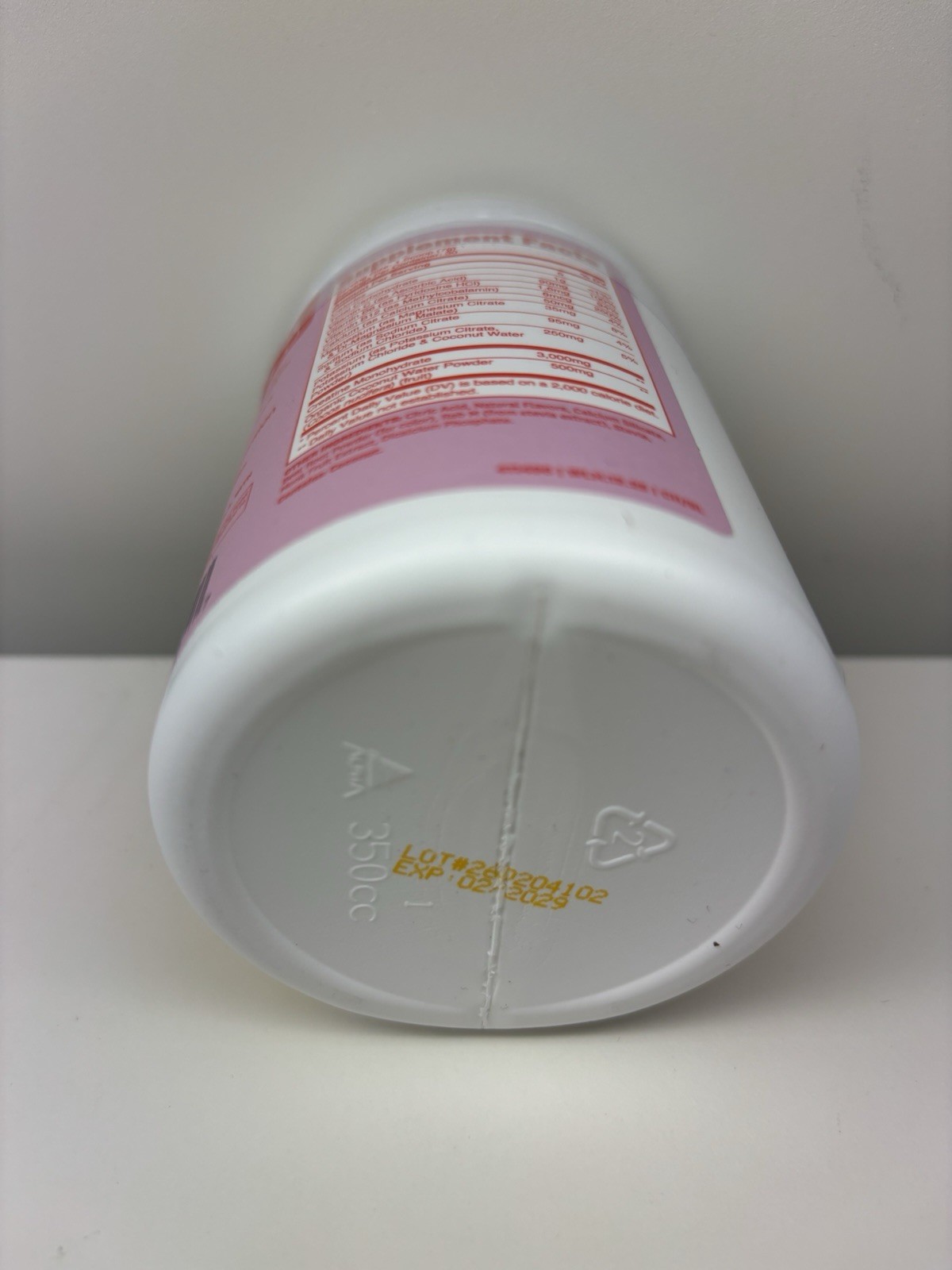 Wellah Creatine + Electrolytes Powder (Strawberry Lemonade) 30 Servings