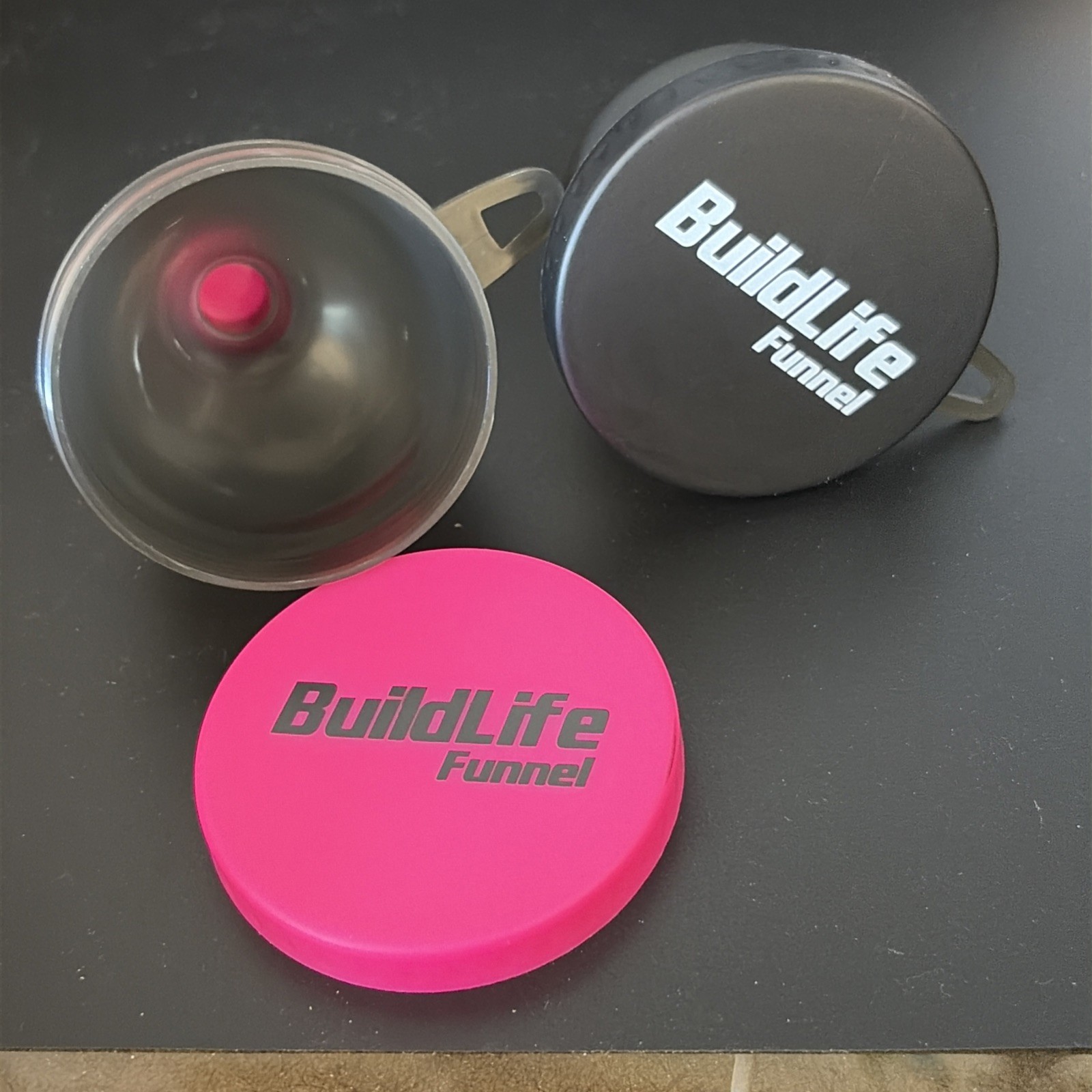 Protein funnel: 2 portable supplement holder, protein powder containers