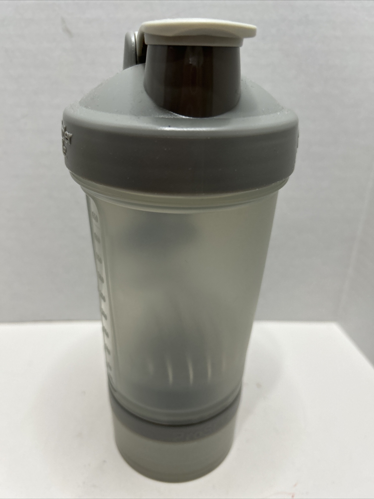 16 oz Blender Bottle Sport w/ Twist n Lock Pro Stack Storage System