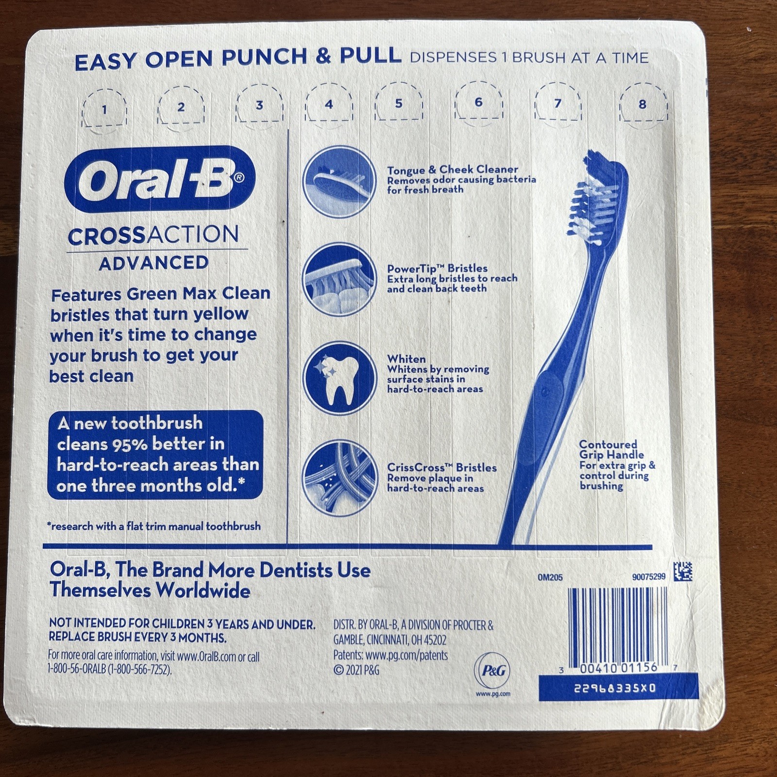 Oral-B CrossAction Advanced Toothbrushes. 8 count